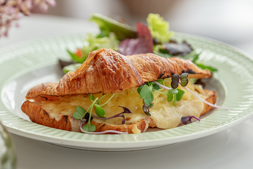 Cheesy Croissant