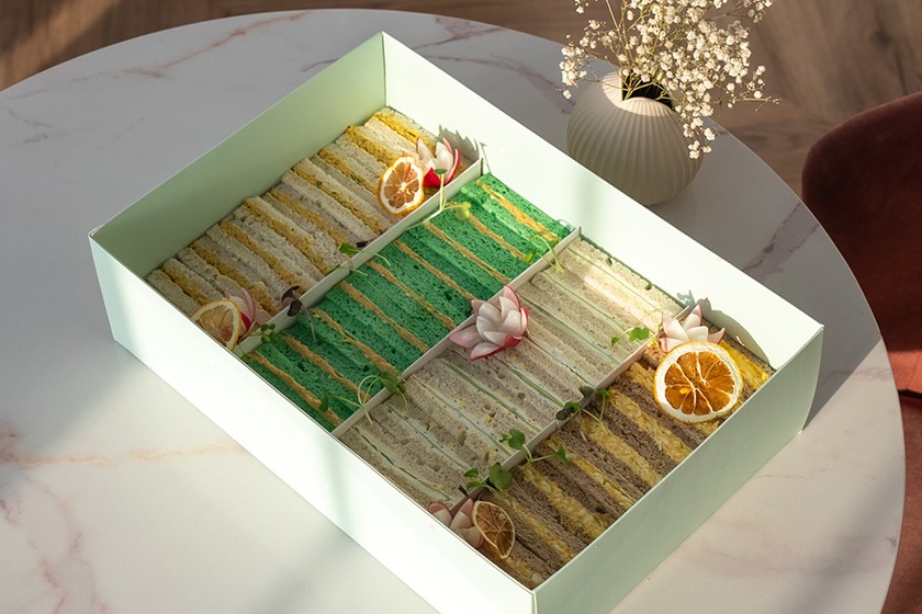 Tea Sandwich Box