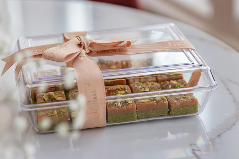 Pistachio Caramel Bites