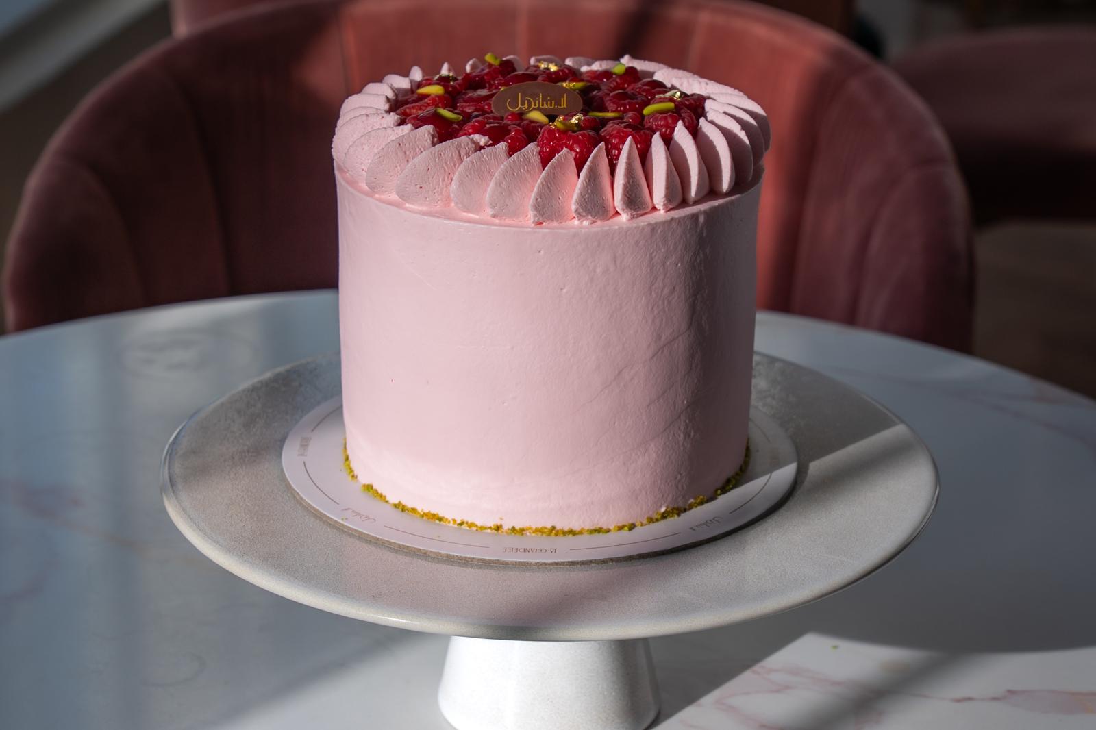 Pistache Rose Gateau